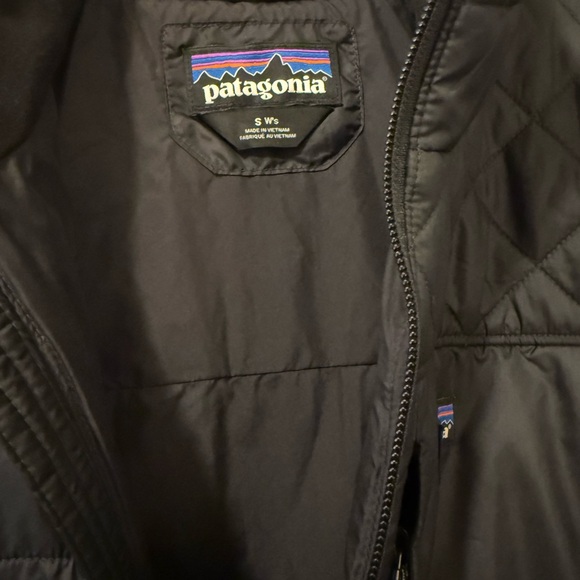 Patagonia Women's Radalie Insulated Parka - Picture 2 of 6